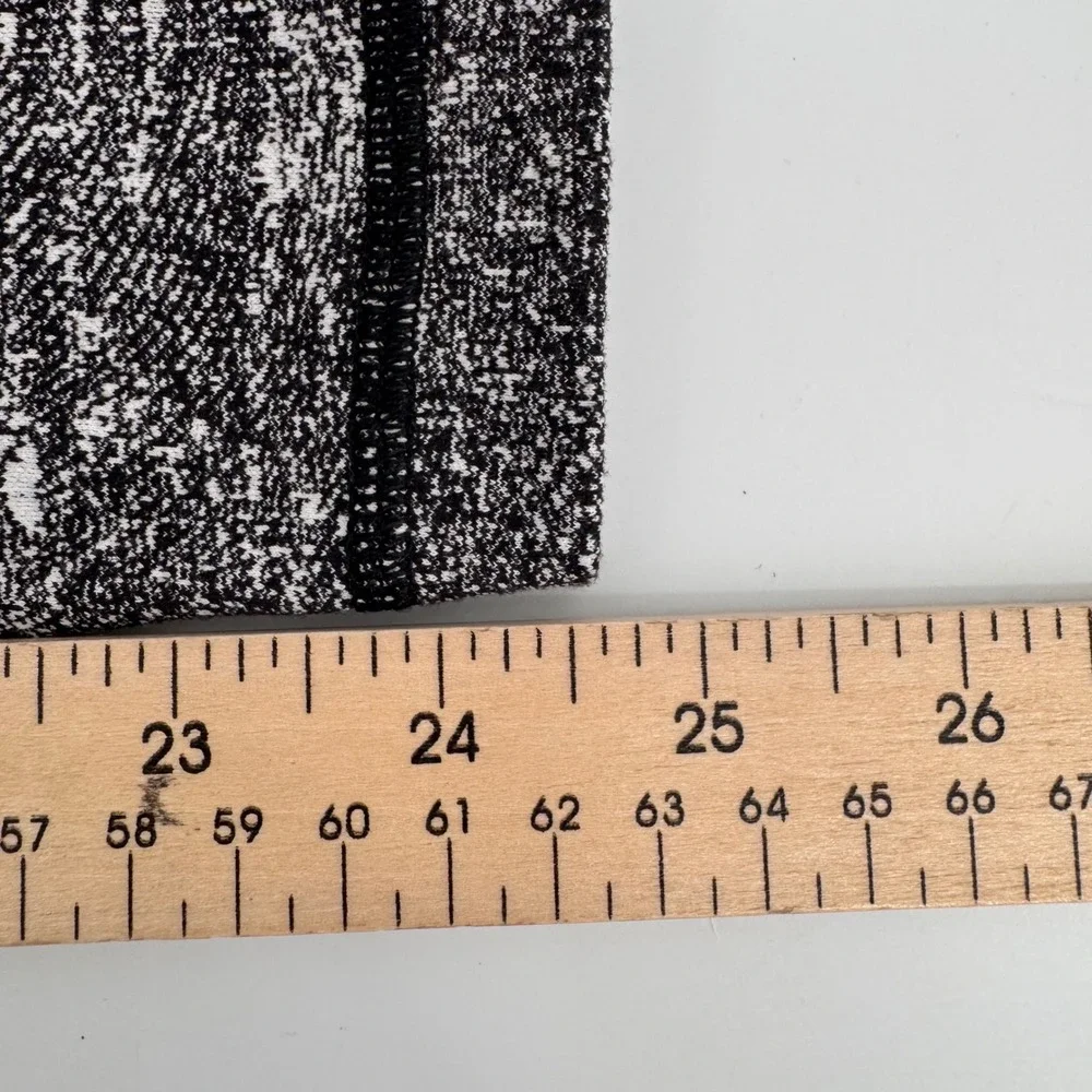 Lululemon Wunder Under Leggings Women‎ 8 Black White Space Dye High Rise 24